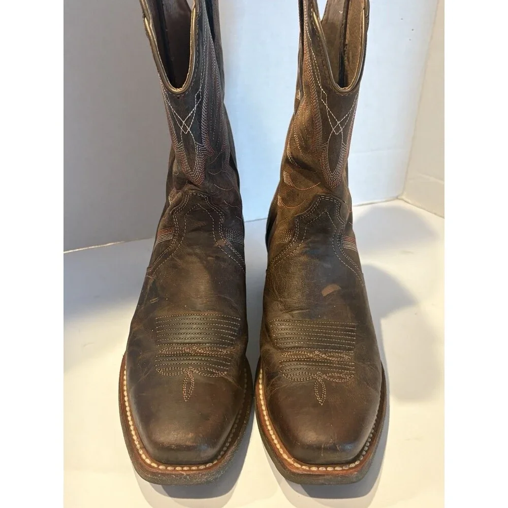 Ariat Women's Autry Western Boots, crafted from distressed 8B